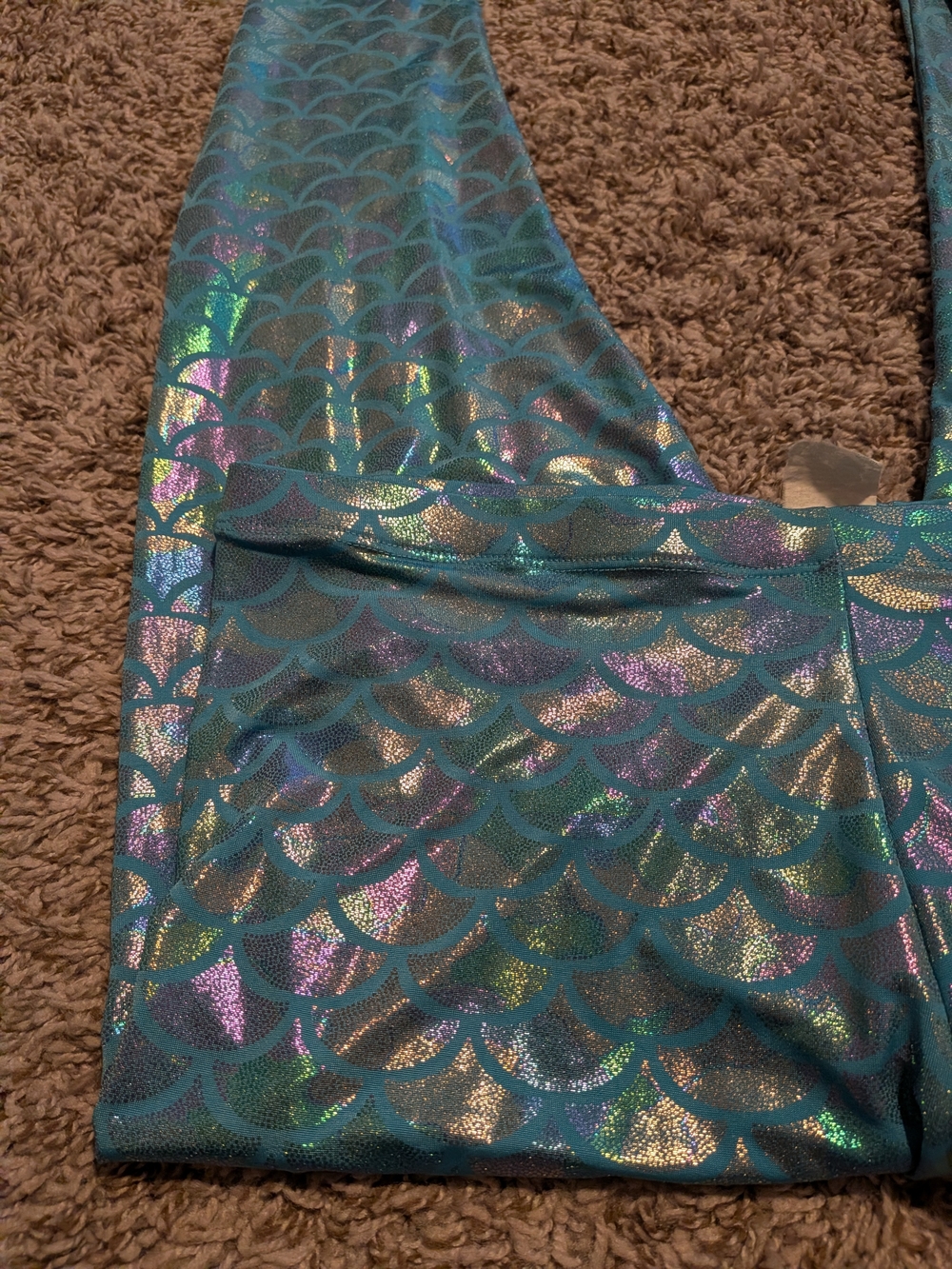 Blue Mermaid Scale Leggings - - Picture 3 of 10